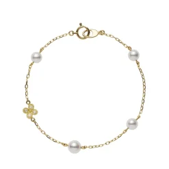 Clover Charm Bracelet in Yellow Gold