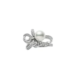 Jeux de Rubans Akoya Cultured Pearl and Diamond Ring - 18K WG